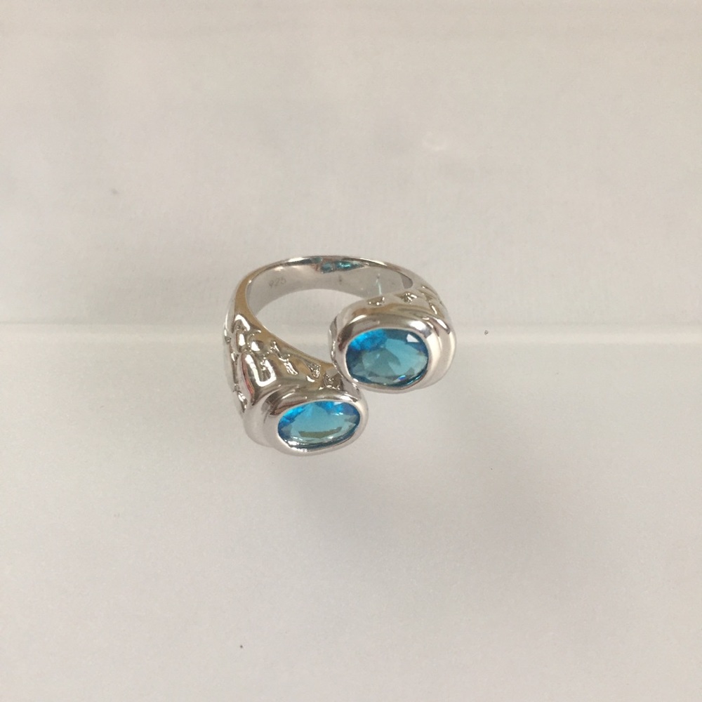 Open Style Turquoise Blue Stone Silver Ring